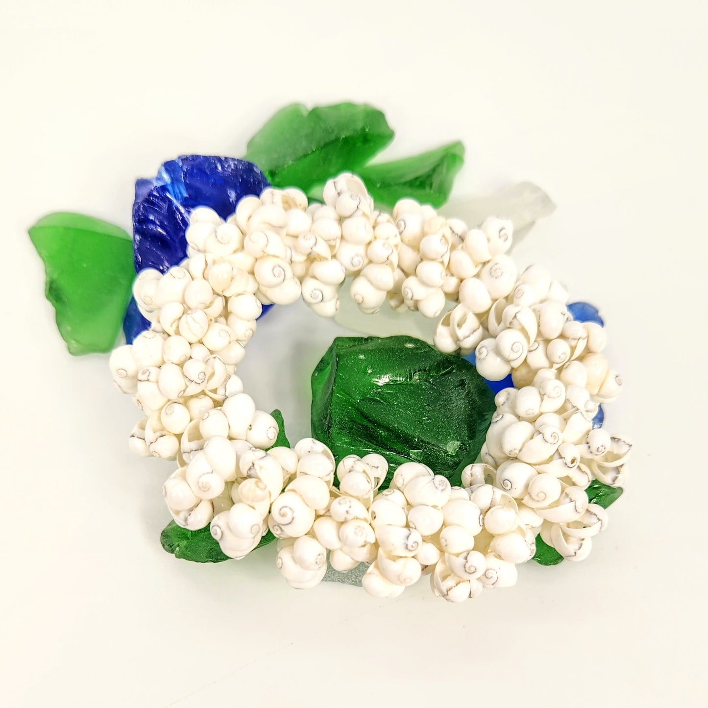 Snail Shells White Stretch Bracelet