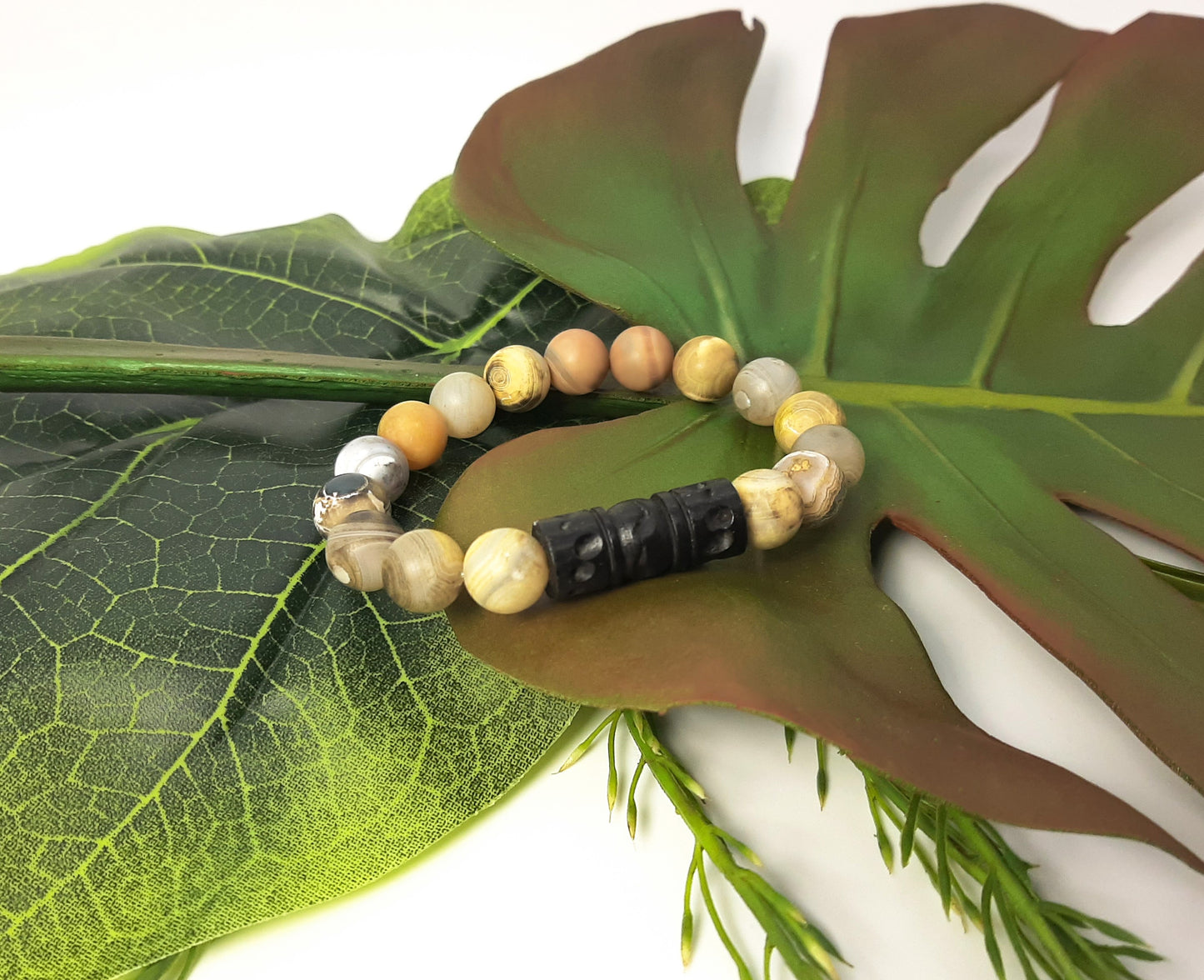 Blaze Agate Matte + Wooden Focal Bracelet