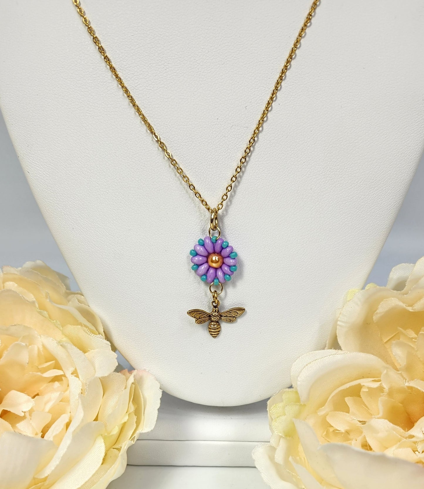 Flower +Vintage Bee Necklace