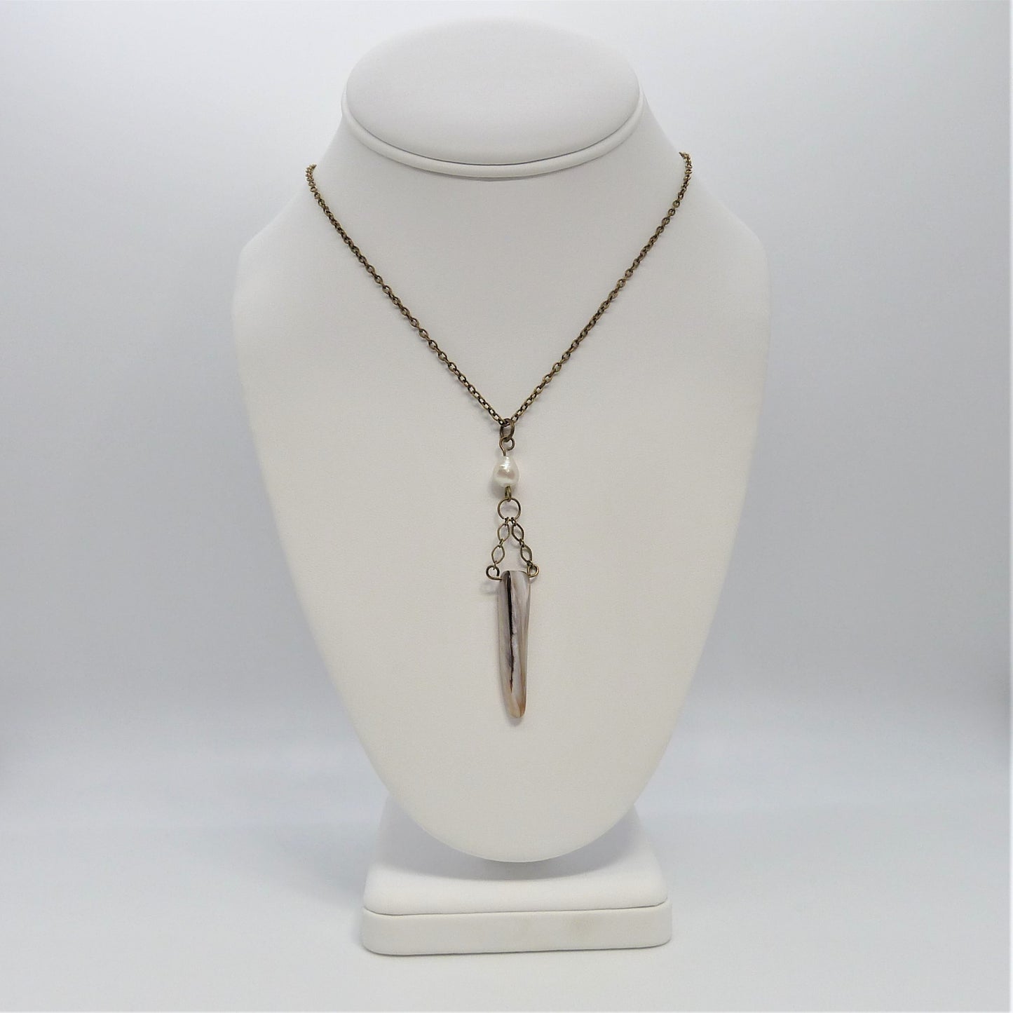Shell and Freshwater Pearl Necklace